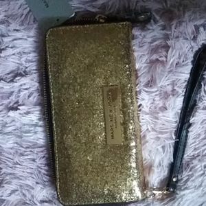 Marc New York Andrew Marc NWT Gold Wallett